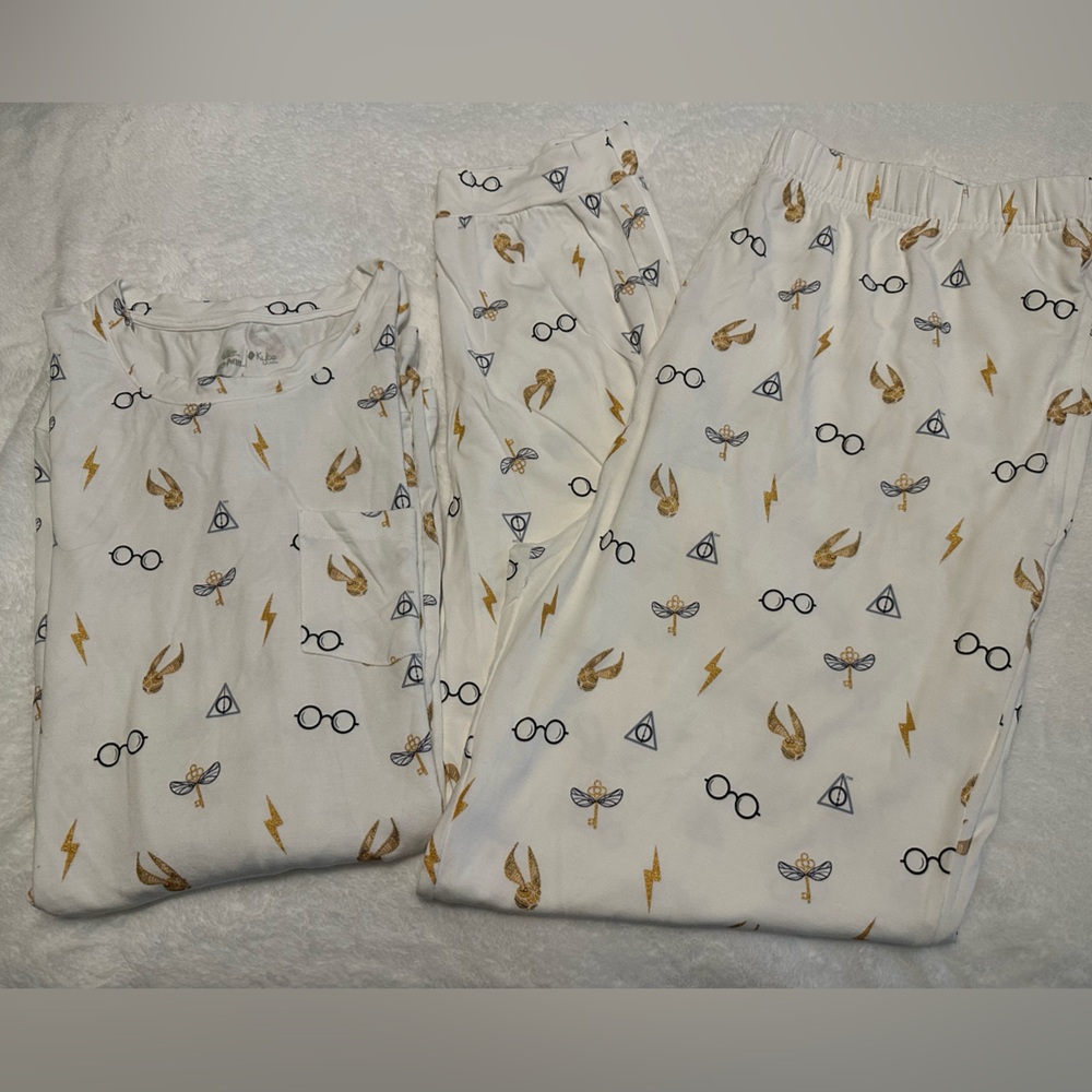 EUC Kyte Baby Men’s Large Harry Potter Icon Jogger Set